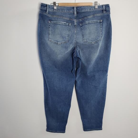 Lane Bryant Dark wash Distressed boyfriend jeans Size 16 - Picture 4 of 8